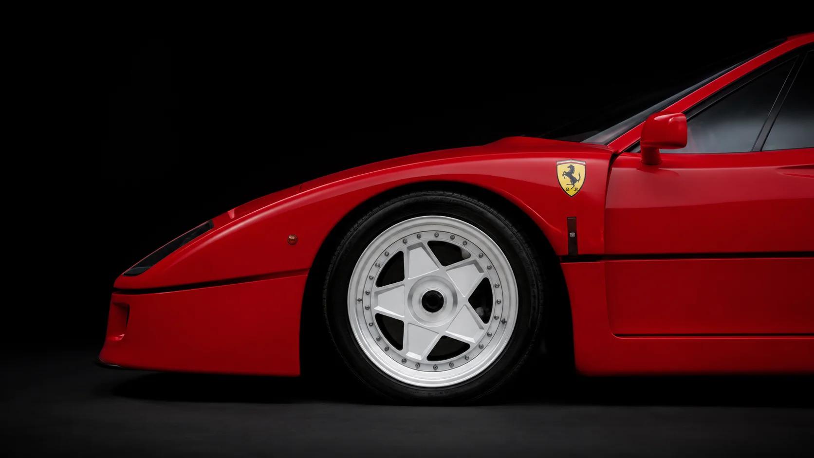 1992 Ferrari F40 — gallery view 13