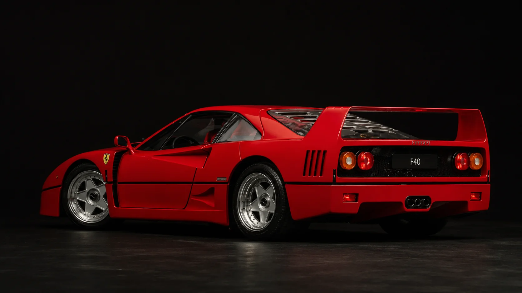 1992 Ferrari F40 — gallery view 16